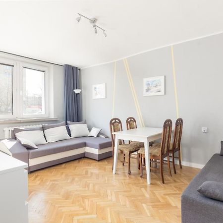 Krasinski Garden 2-Bedroom Apartament ワルシャワ エクステリア 写真