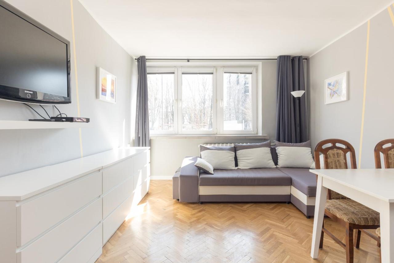 Krasinski Garden 2-Bedroom Apartament ワルシャワ エクステリア 写真